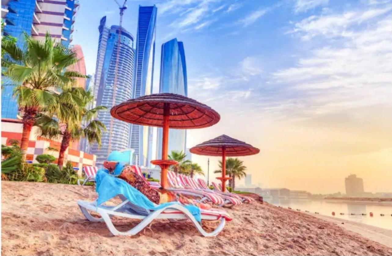 Corniche Street - For Males 